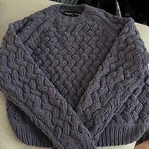 kendall and kylie sweater